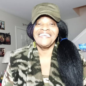 Meet your Posher, Martha